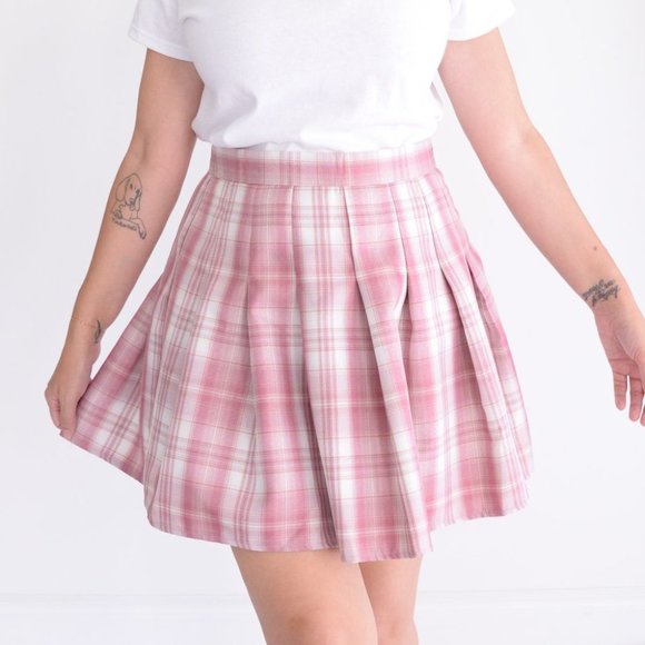 ROMWE Dresses & Skirts - Romwe Pink & Cream Plaid School Girl A-Line Mini Skirt Size 8-10